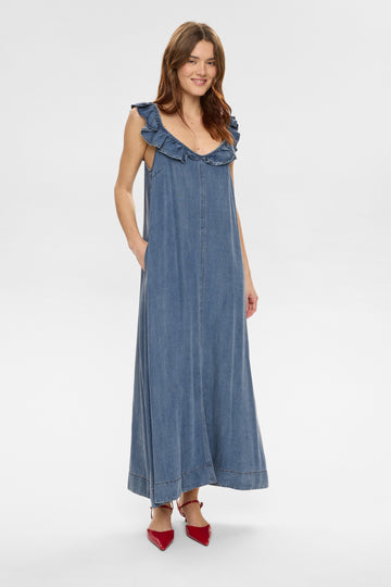 NUELIDA DRESS - Snow Washed Denim - NÜMPH